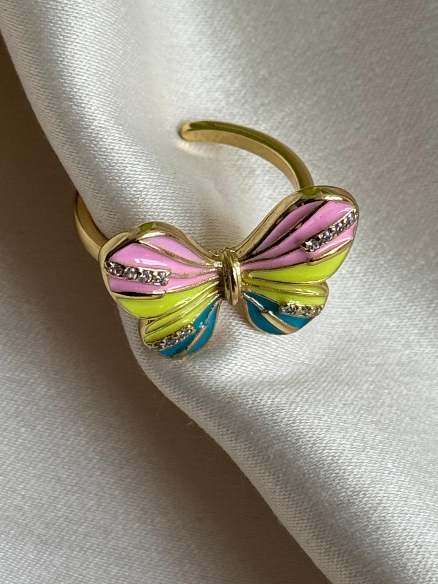 Flutter Pop Ring