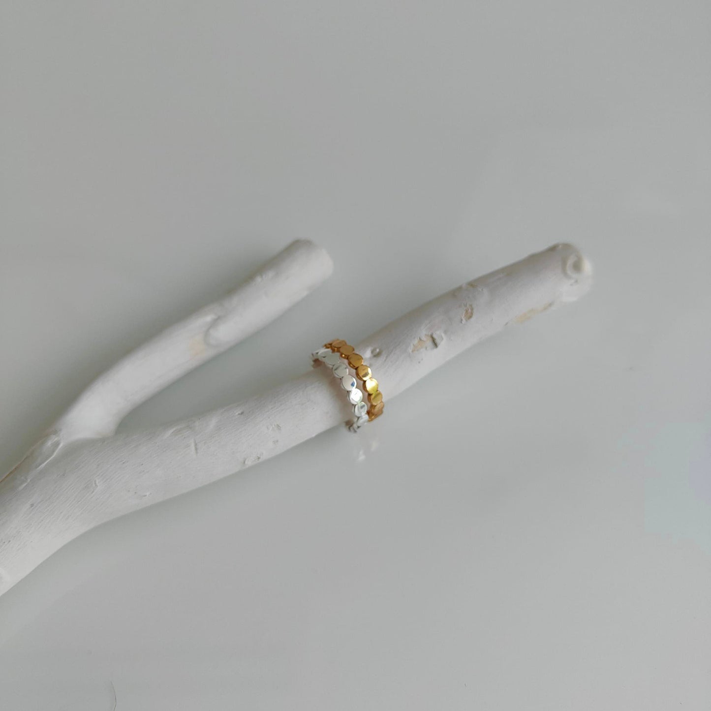 Dot Ring