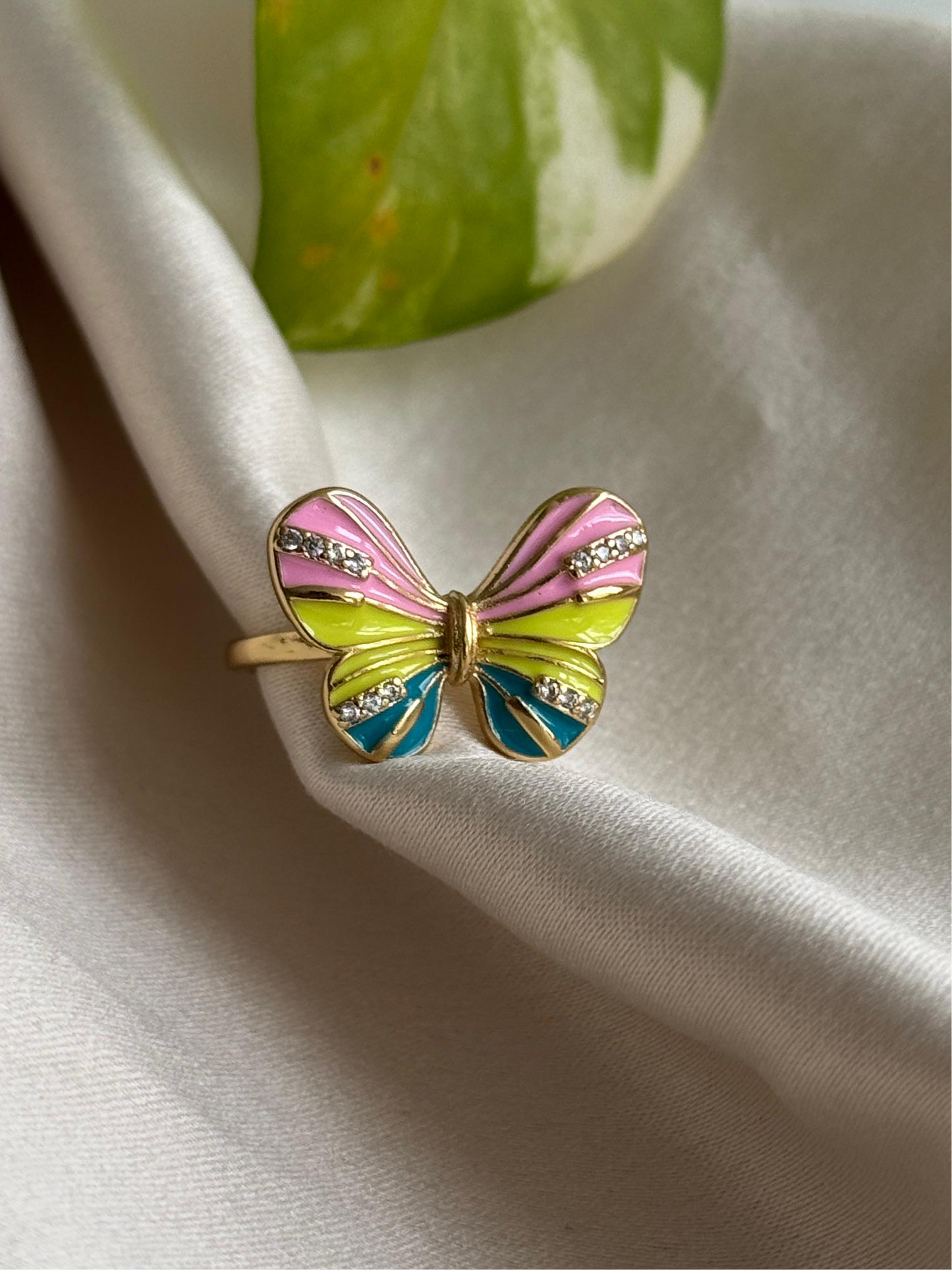 Flutter Pop Ring