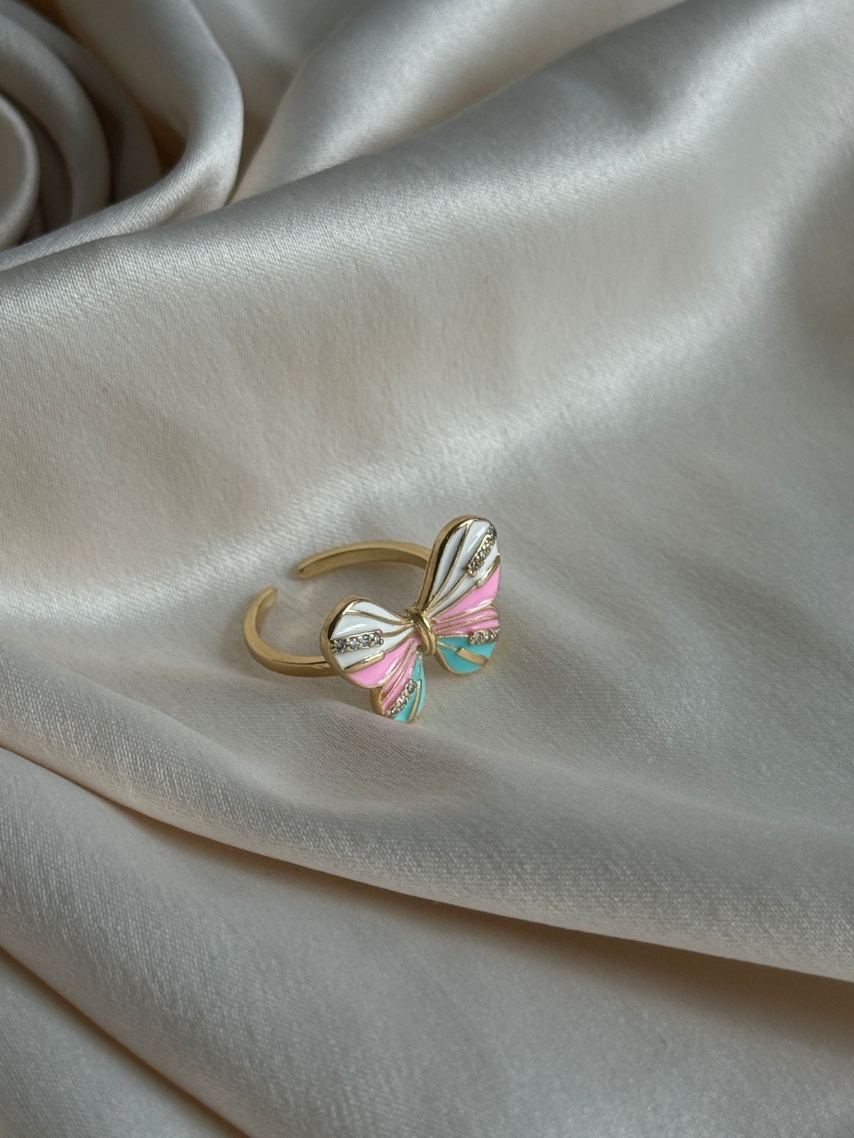 Flutter Pop Ring