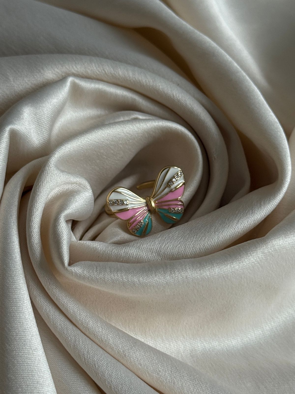 Flutter Pop Ring