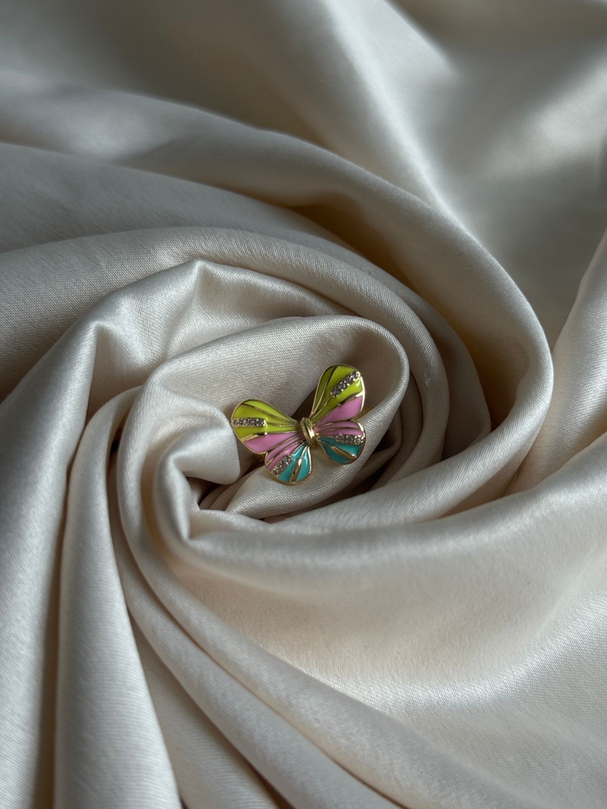 Flutter Pop Ring