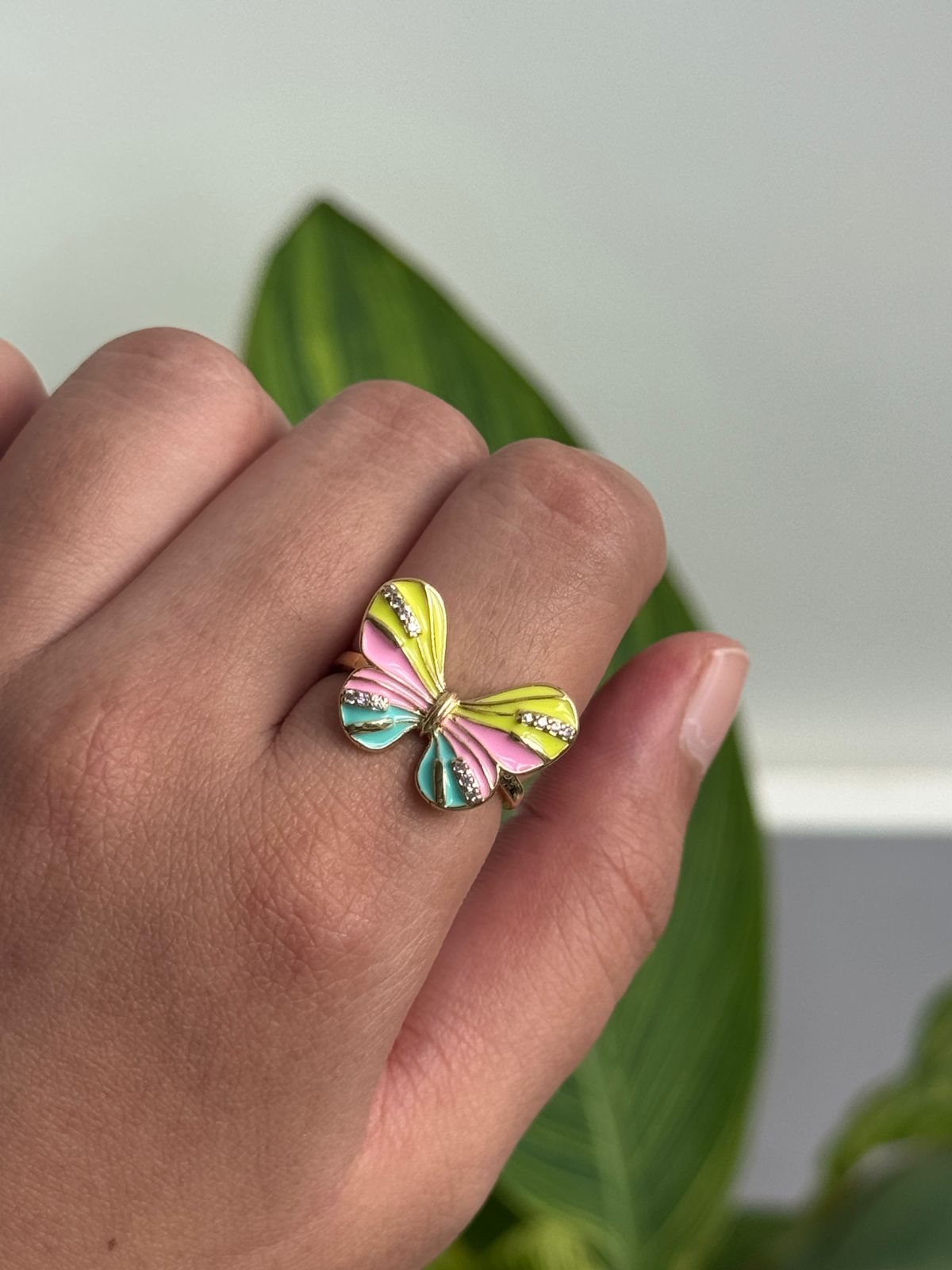 Flutter Pop Ring