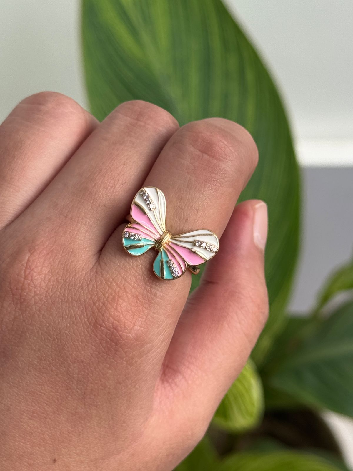 Flutter Pop Ring