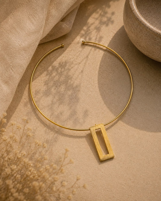 Rectangle Hasli Statement Neckpiece