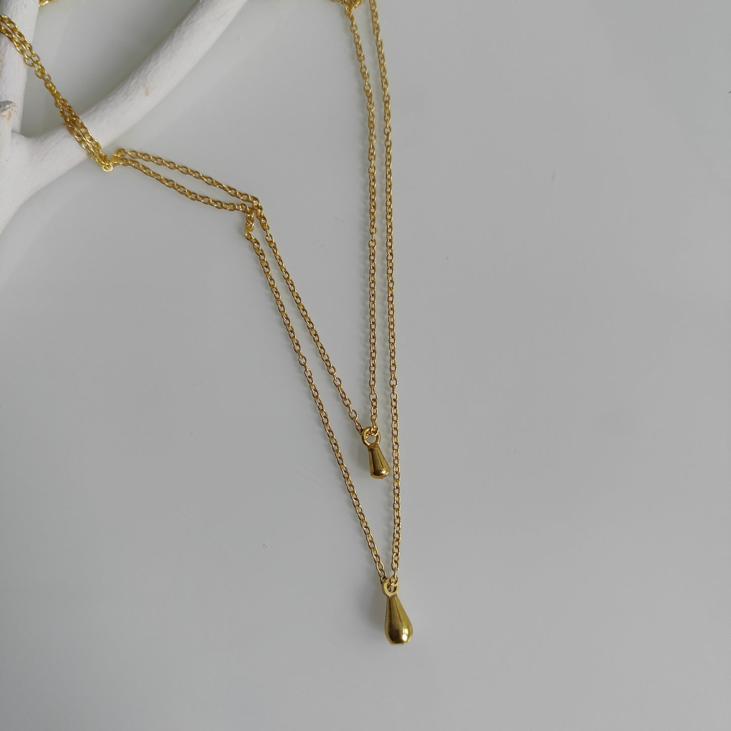 Tear Drop Layered Neckpiece