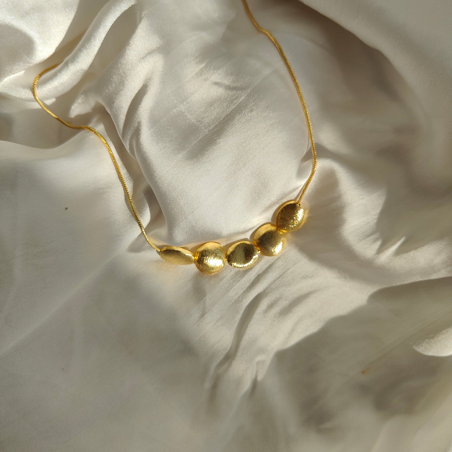 Raha Pendant 18kt