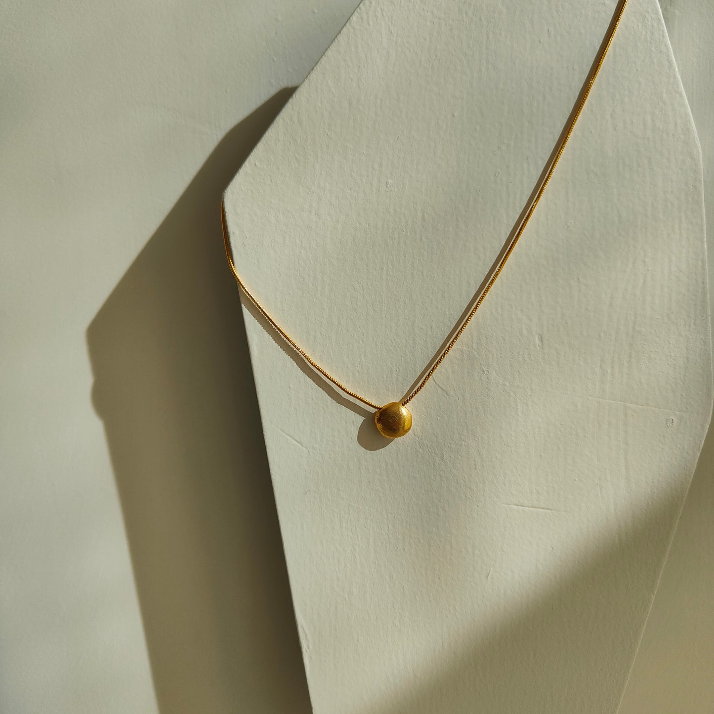 Barisha Pendant Golden