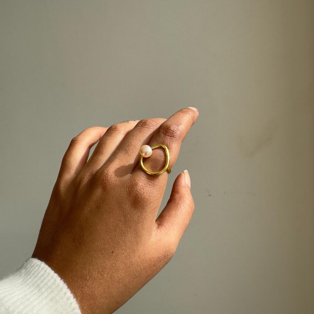 Spruce Adjustable Ring Golden
