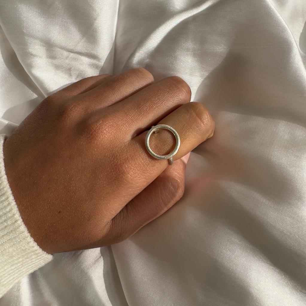 Circle Adjustable Ring Silver