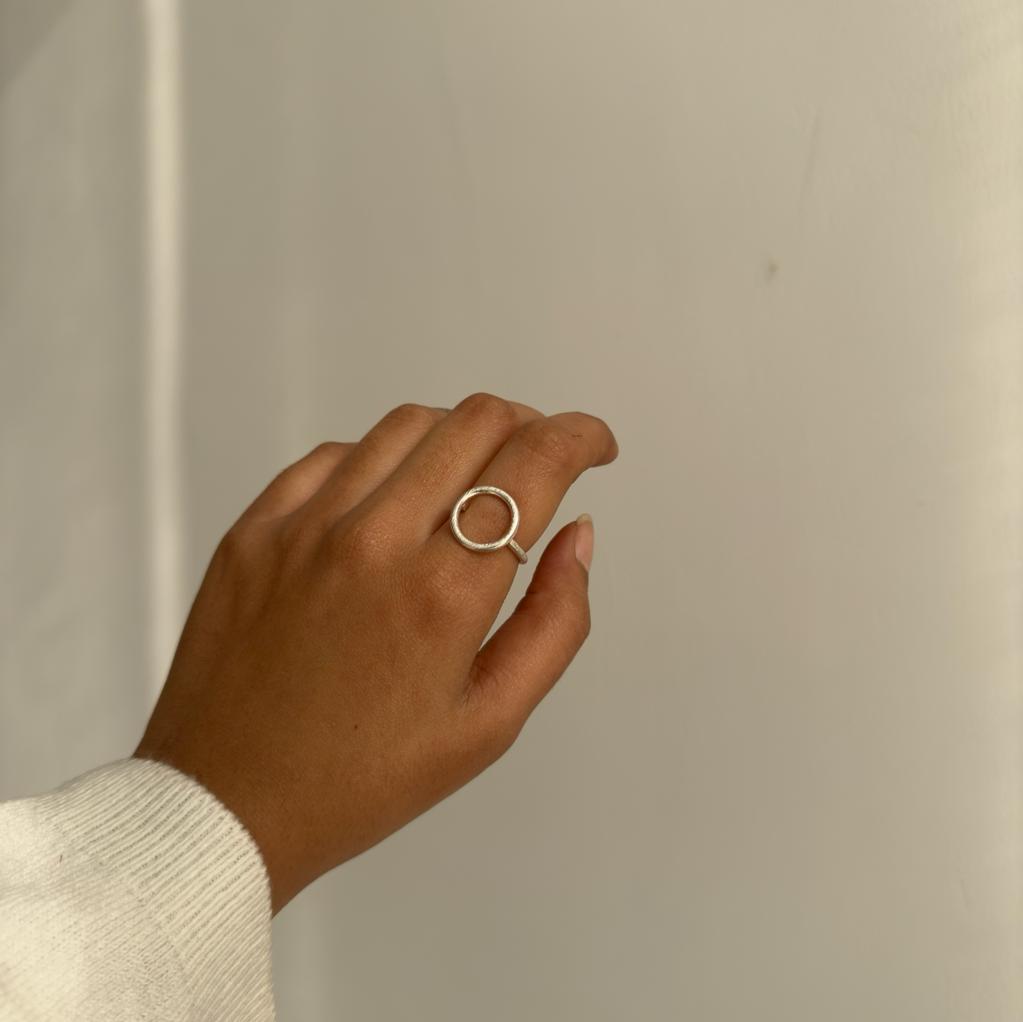 Circle Adjustable Ring Silver