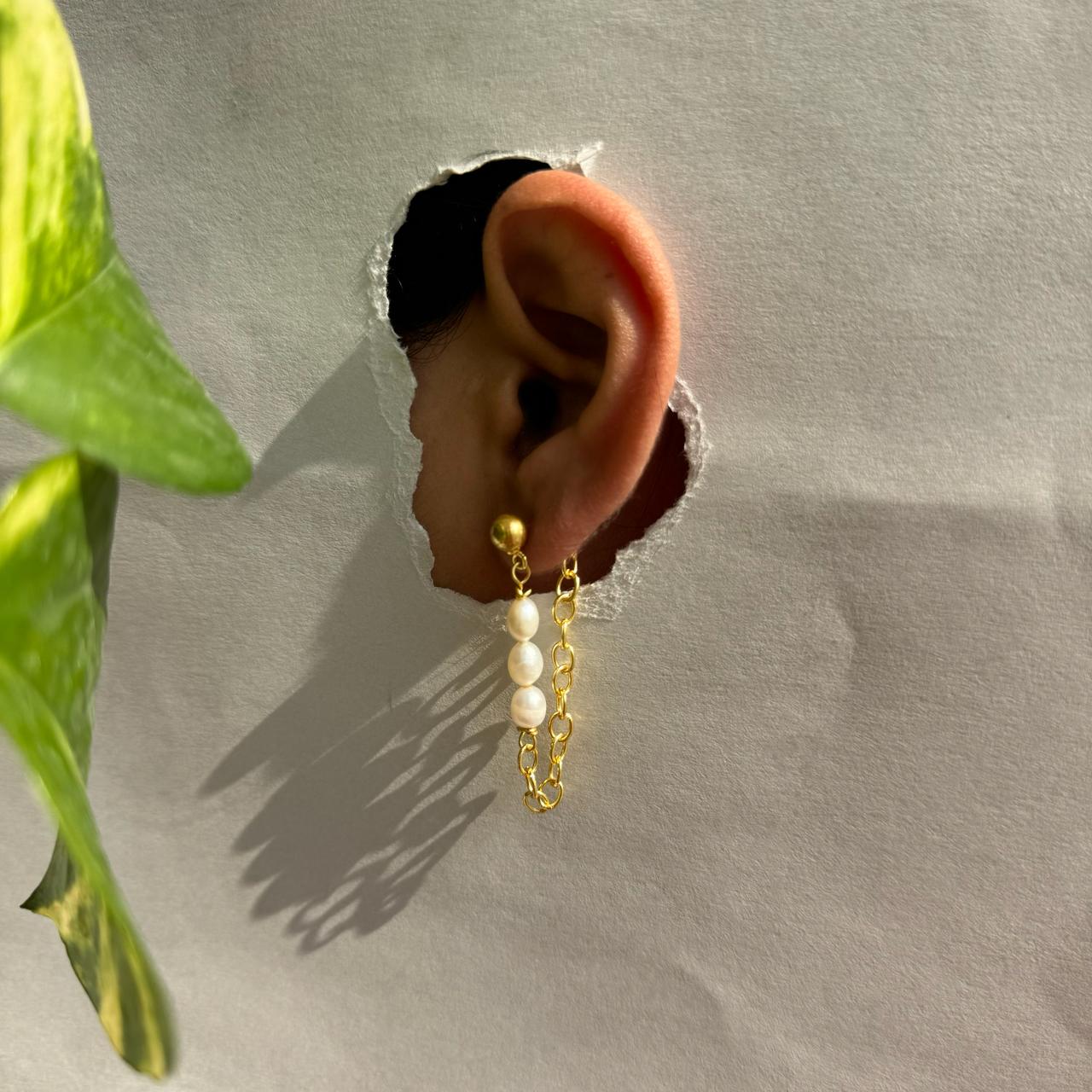 Egg Pearl Chain Danglers