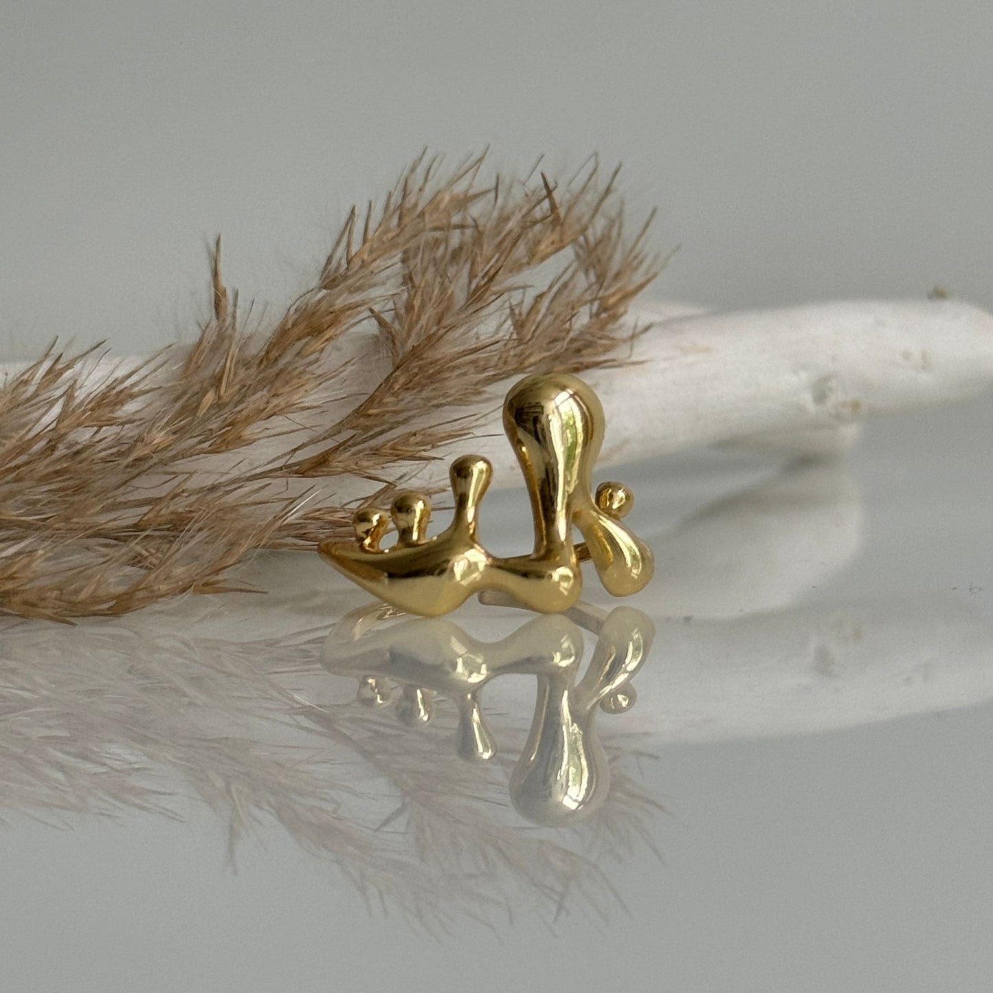 Honeyed Adjustable Ring Gold