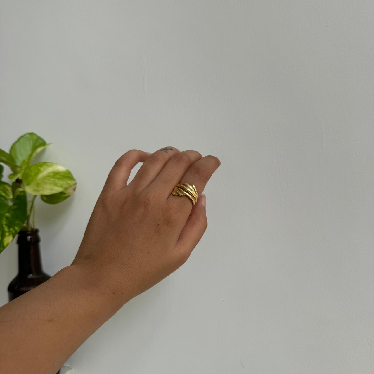 Serenity Adjustable Ring Gold