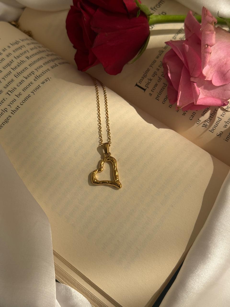 Textured Tilted Heart Pendant