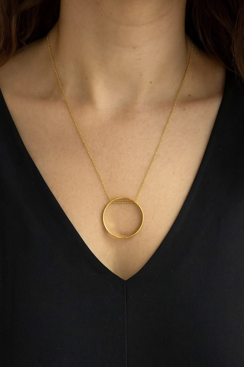 Circle Statement Neckpiece