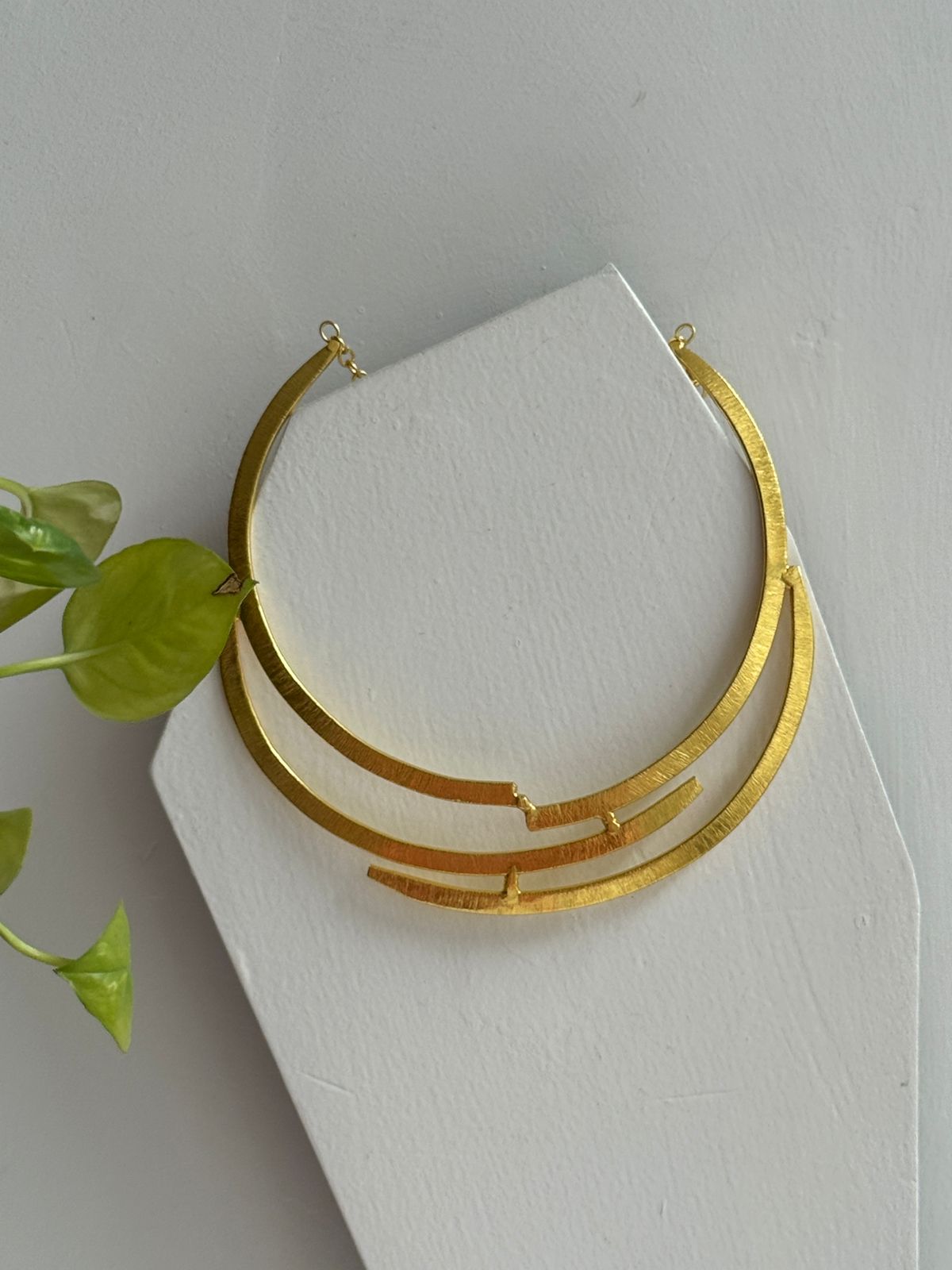 Maze Hasli Statement Neckpiece