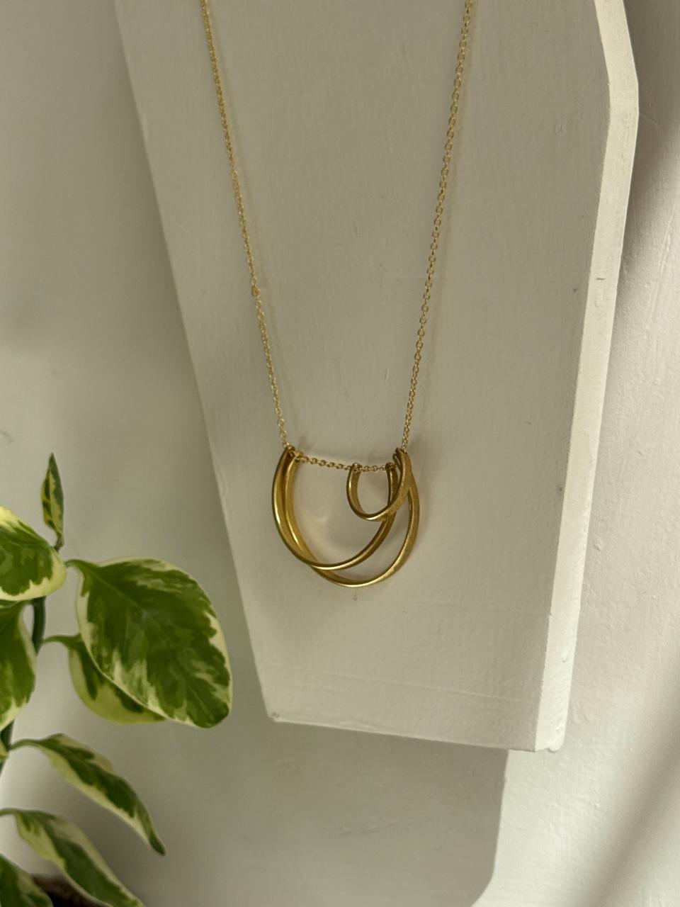 Half Circle Cluster Statement Neckpiece