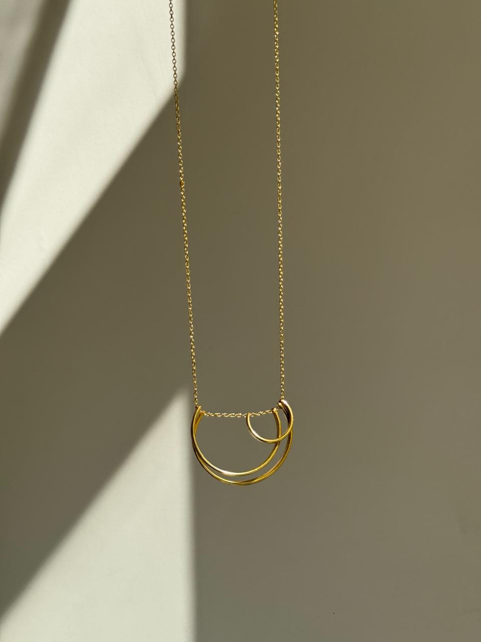 Half Circle Cluster Statement Neckpiece