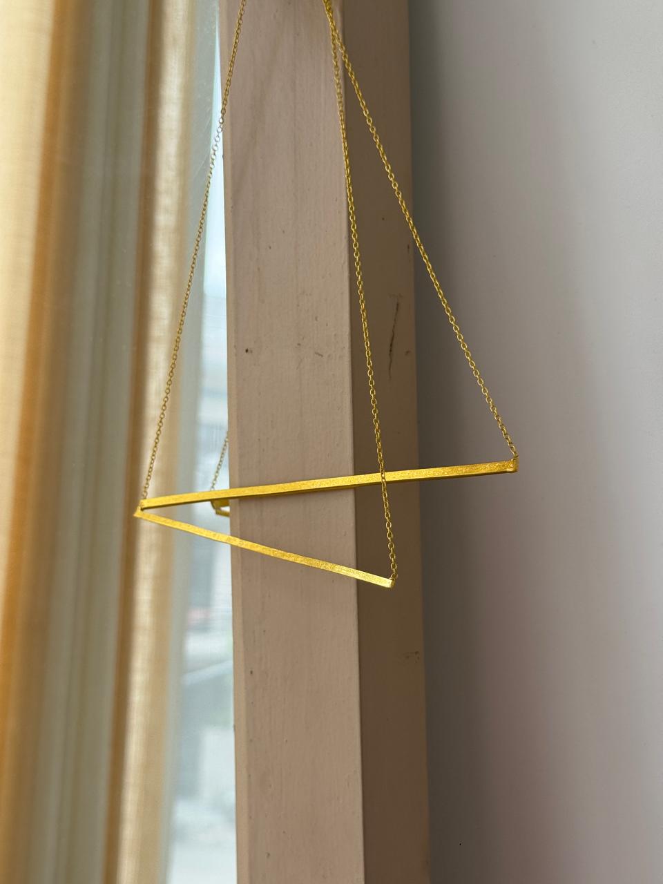 Veeti Statement Neckpiece