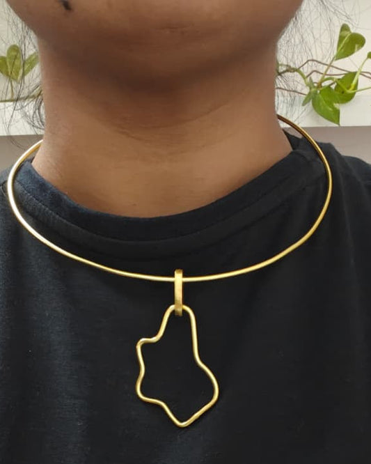 Abstract Hasli Statement Neckpiece