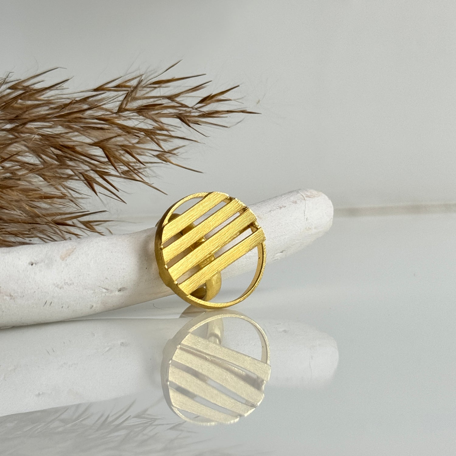 Adjustable Rings