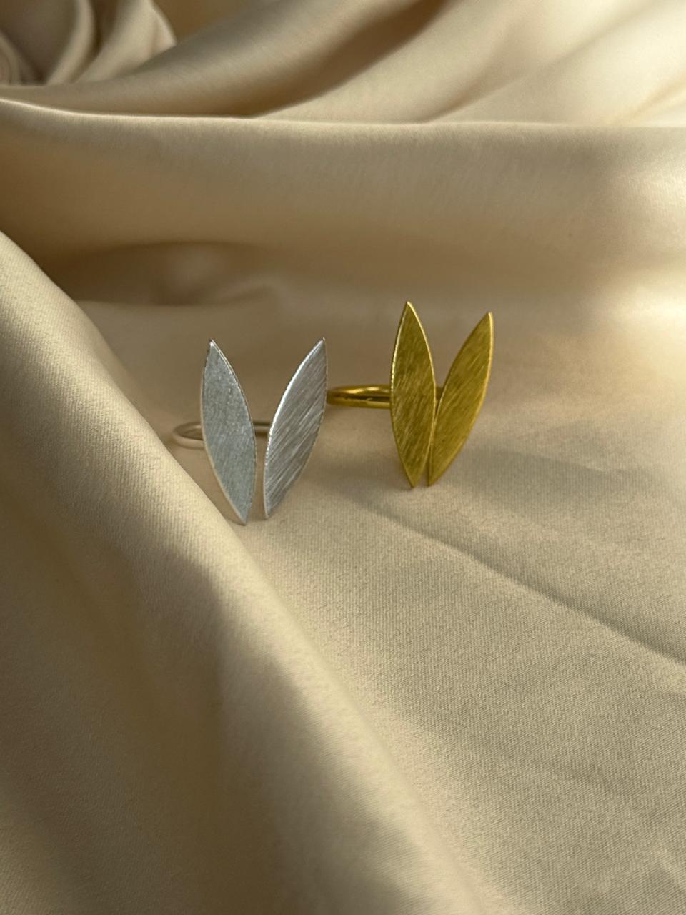 Two Leaf Adjustable Ring Duo