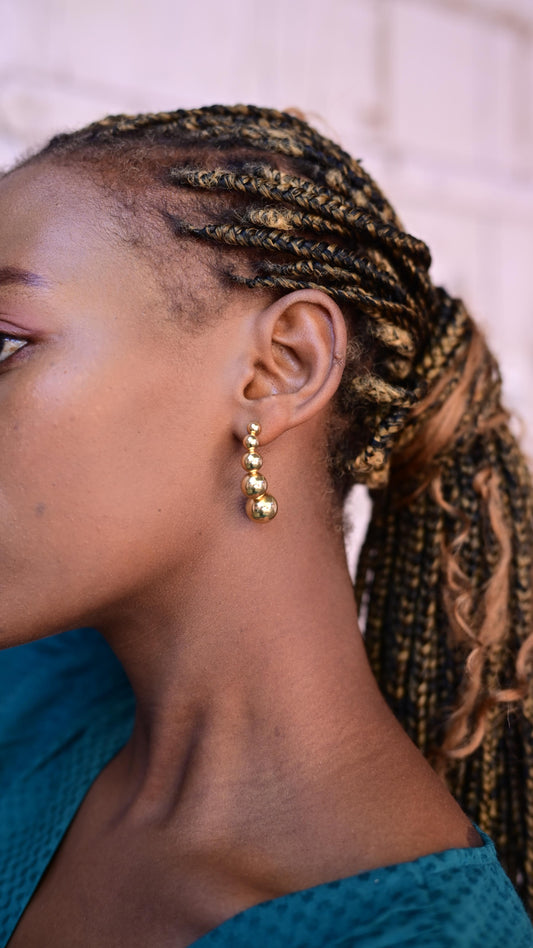 Bead Curve Earring