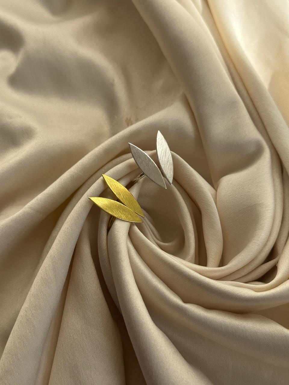 Two Leaf Adjustable Ring Duo