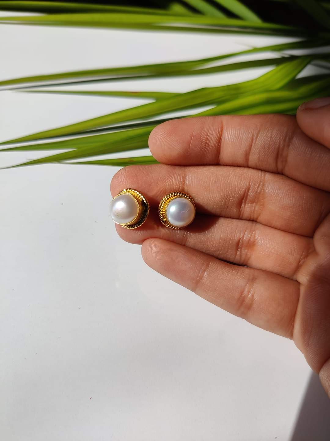 Pearl Studs