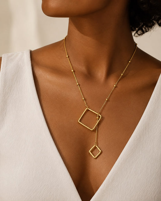 Aheri Statement Neckpiece