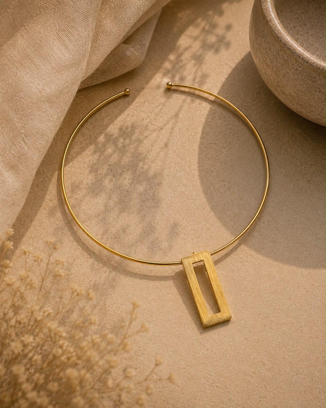 Rectangle Hasli Statement Neckpiece