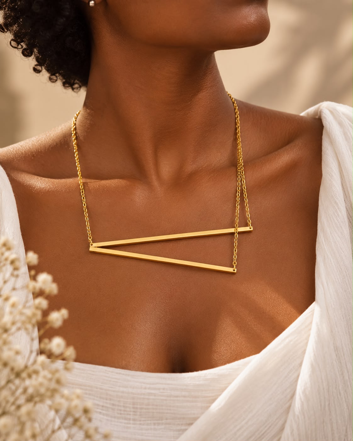 Veeti Statement Neckpiece