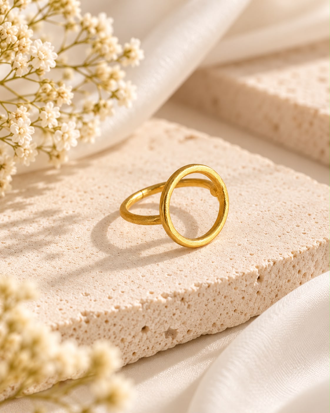 Circle Adjustable Ring Golden