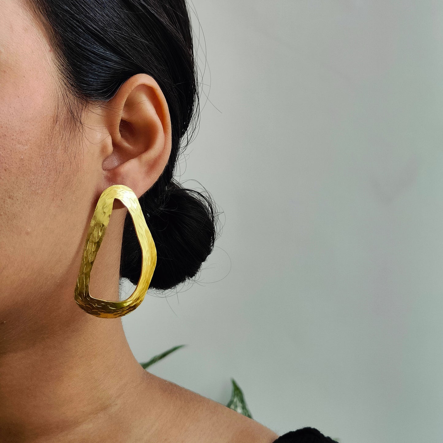 Zan Earrings Golden