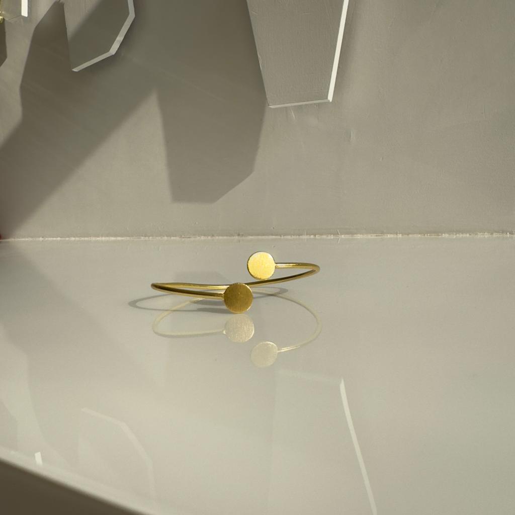 Tikari Cuff