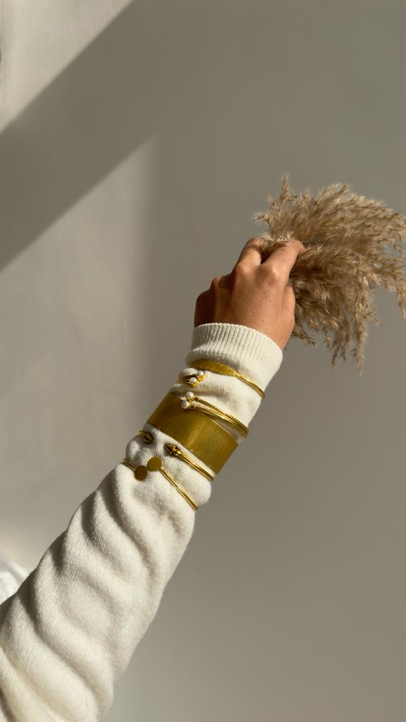 Flat-Front Cuff