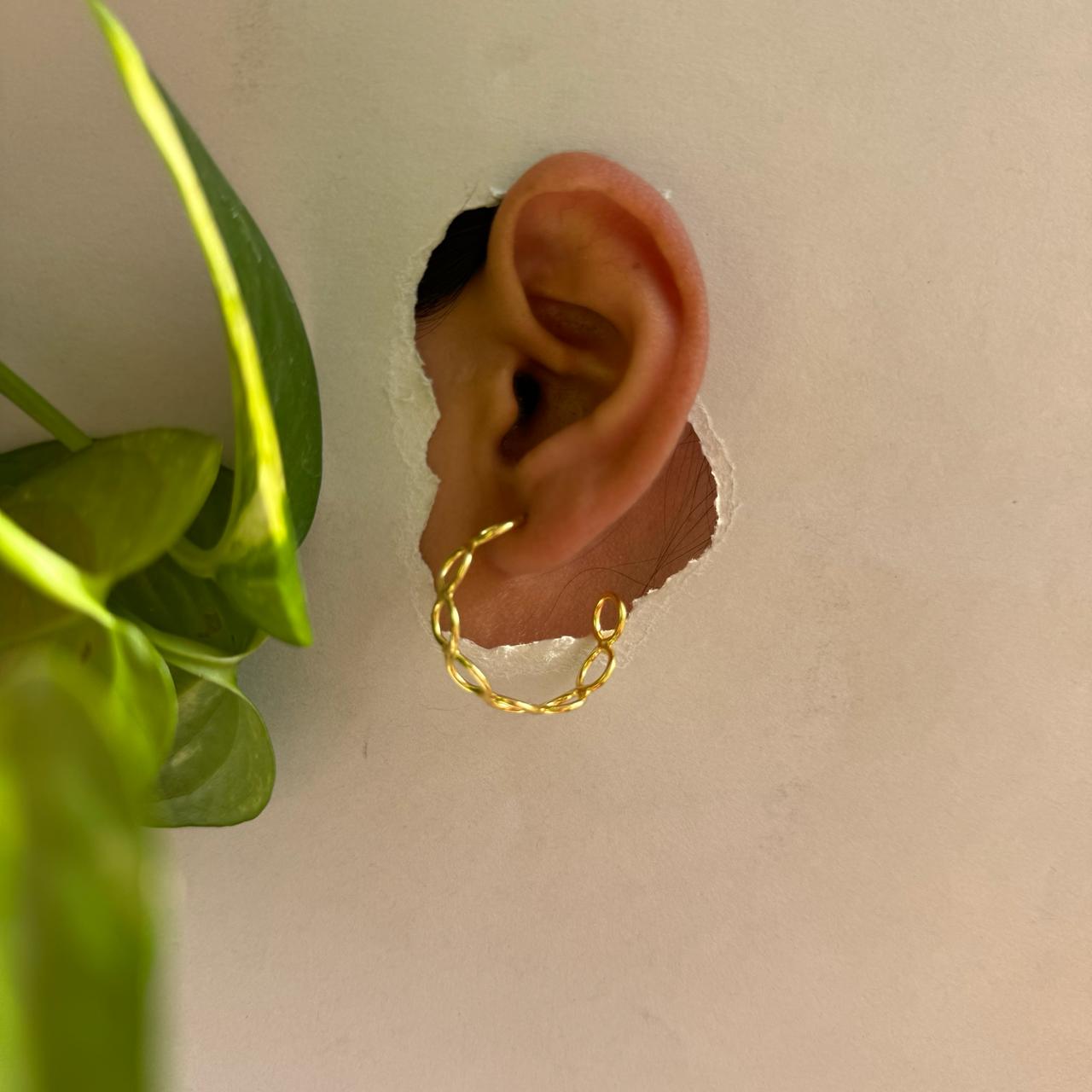 Hollow Stella Hoops
