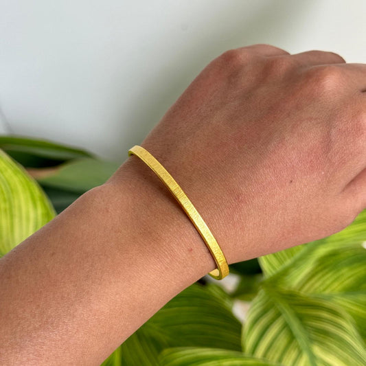 Cera Plain Cuff