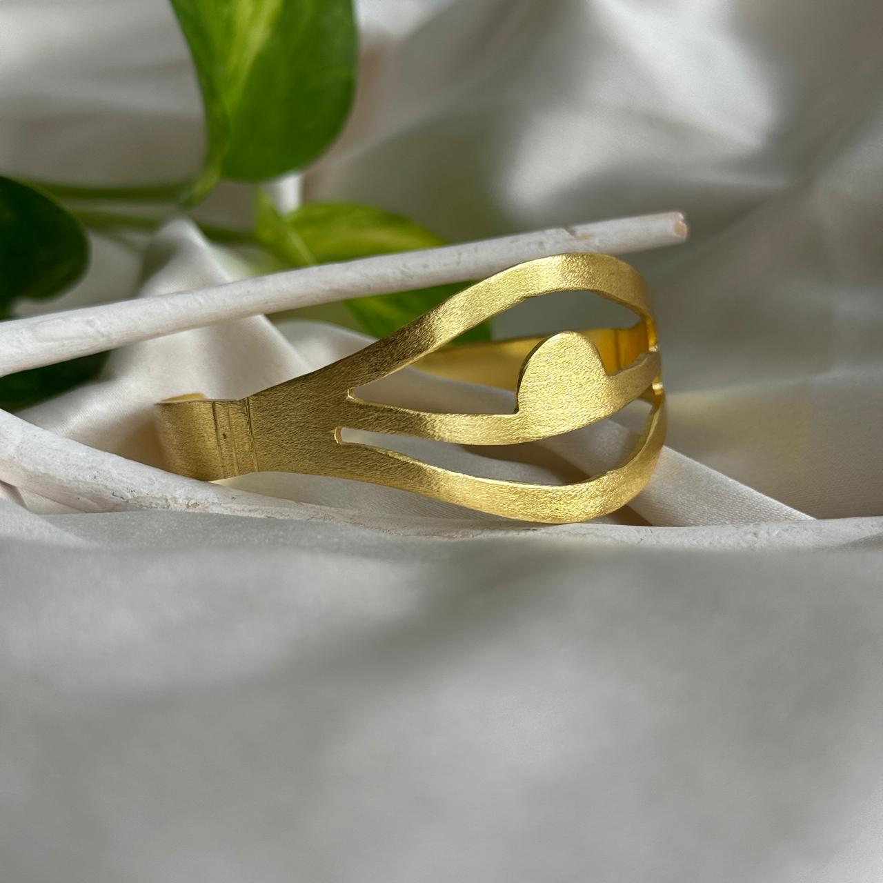 Vision Cuff