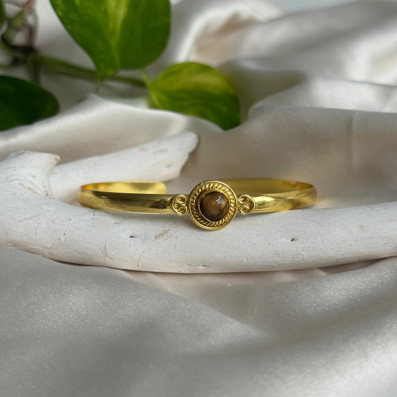 Vintage 3 Cuff