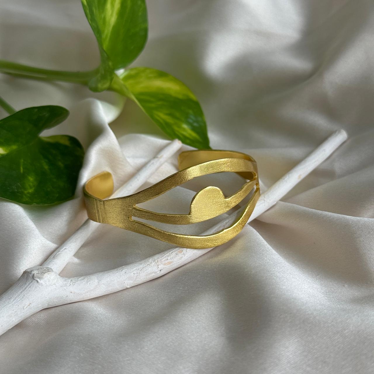 Vision Cuff