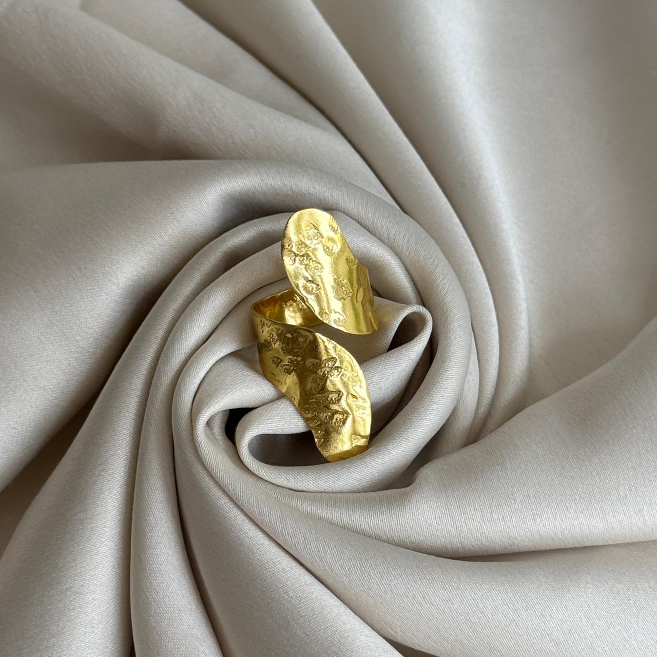 Diverge Adjustable Ring Golden