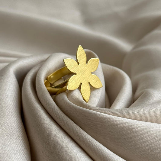 Flora Adjustable Ring
