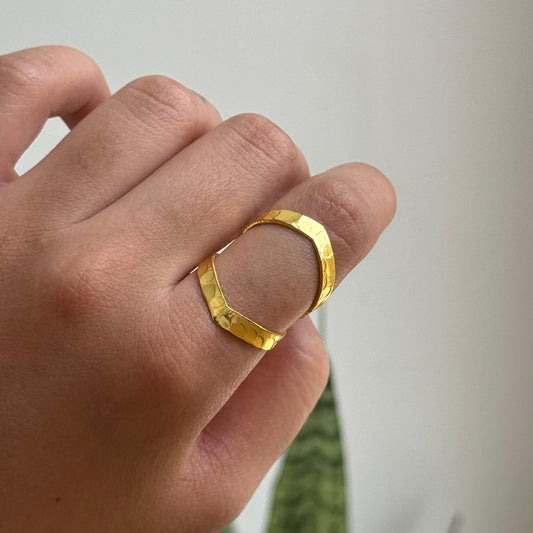 Crown Adjustable Ring Golden