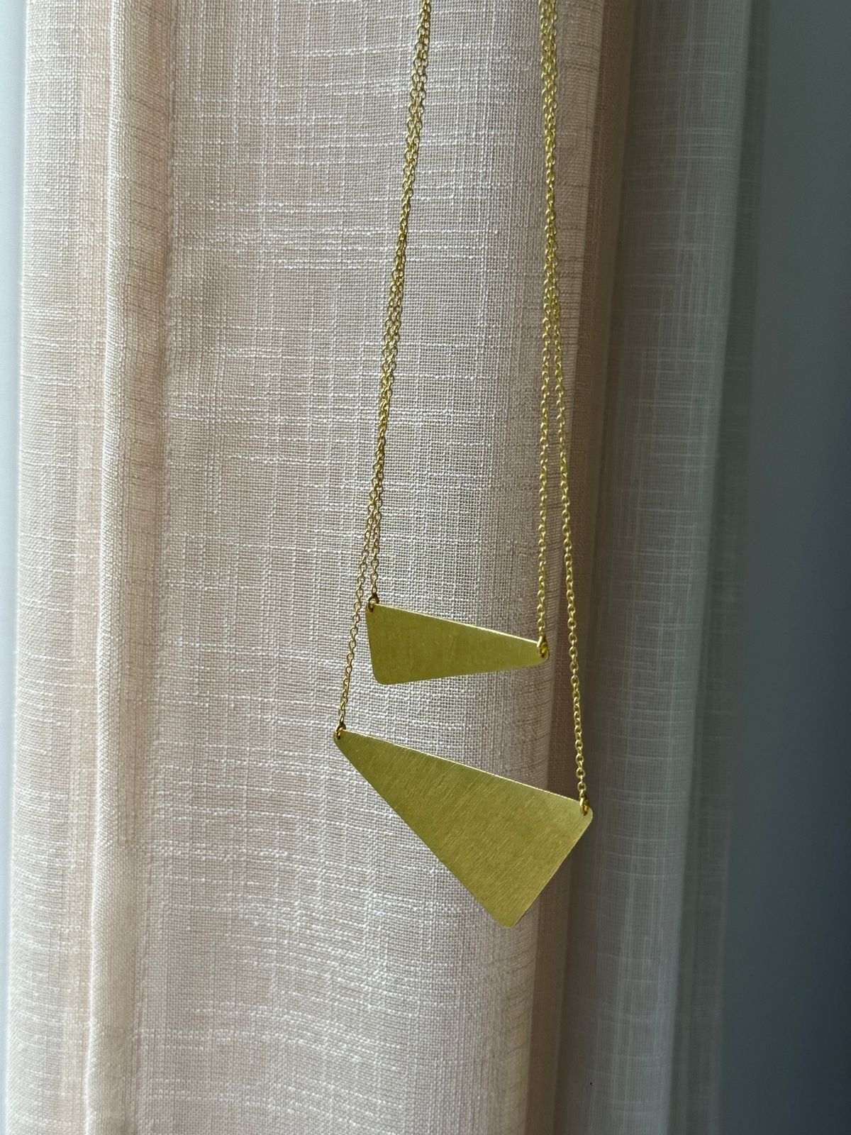 Triangle Layered Neckpiece 18kt