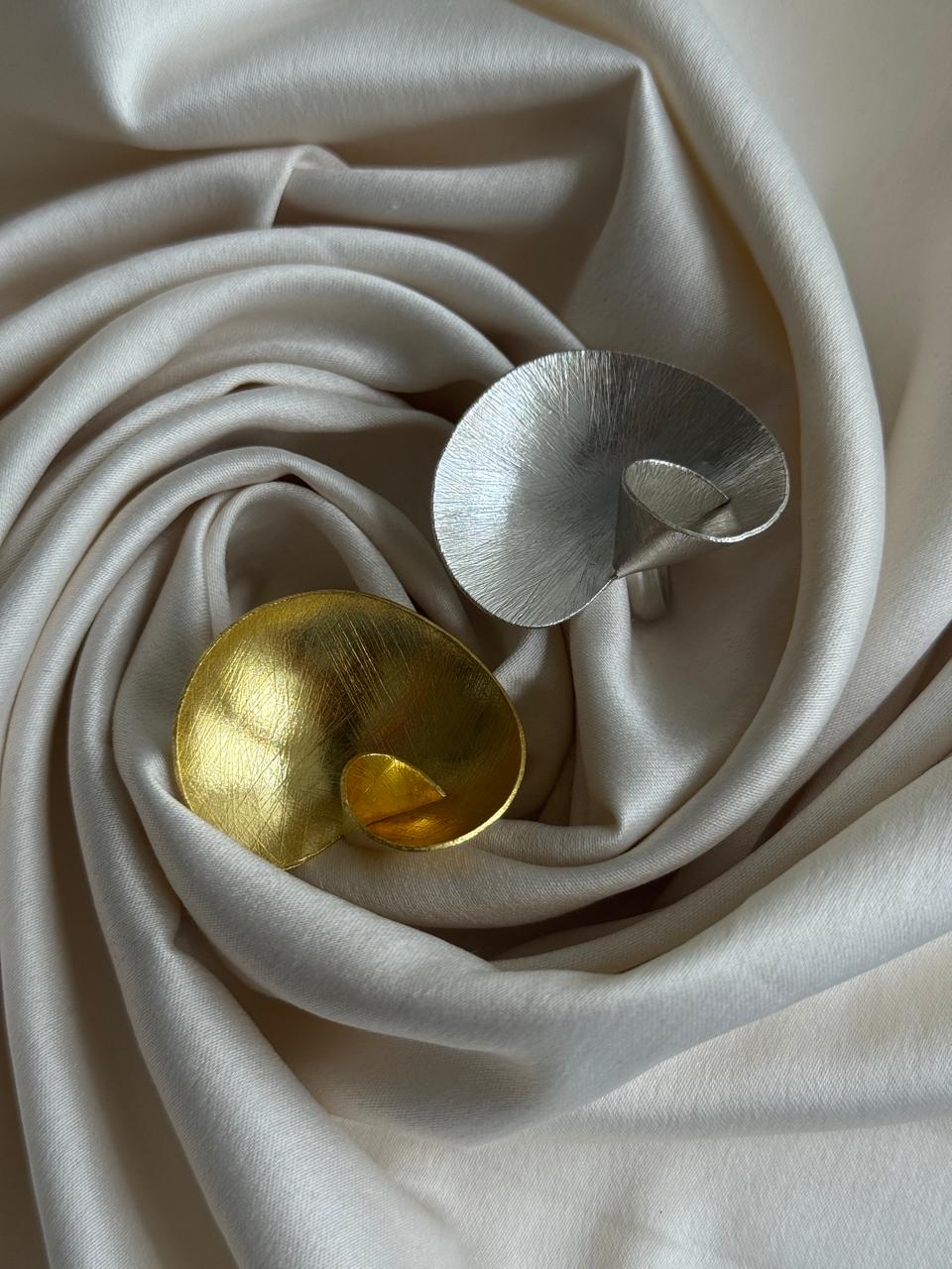 Twirl Adjustable Ring Duo