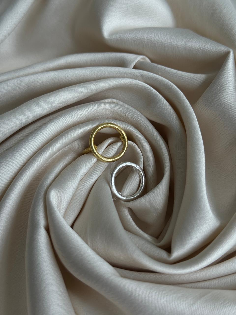 Circle Adjustable Ring Duo