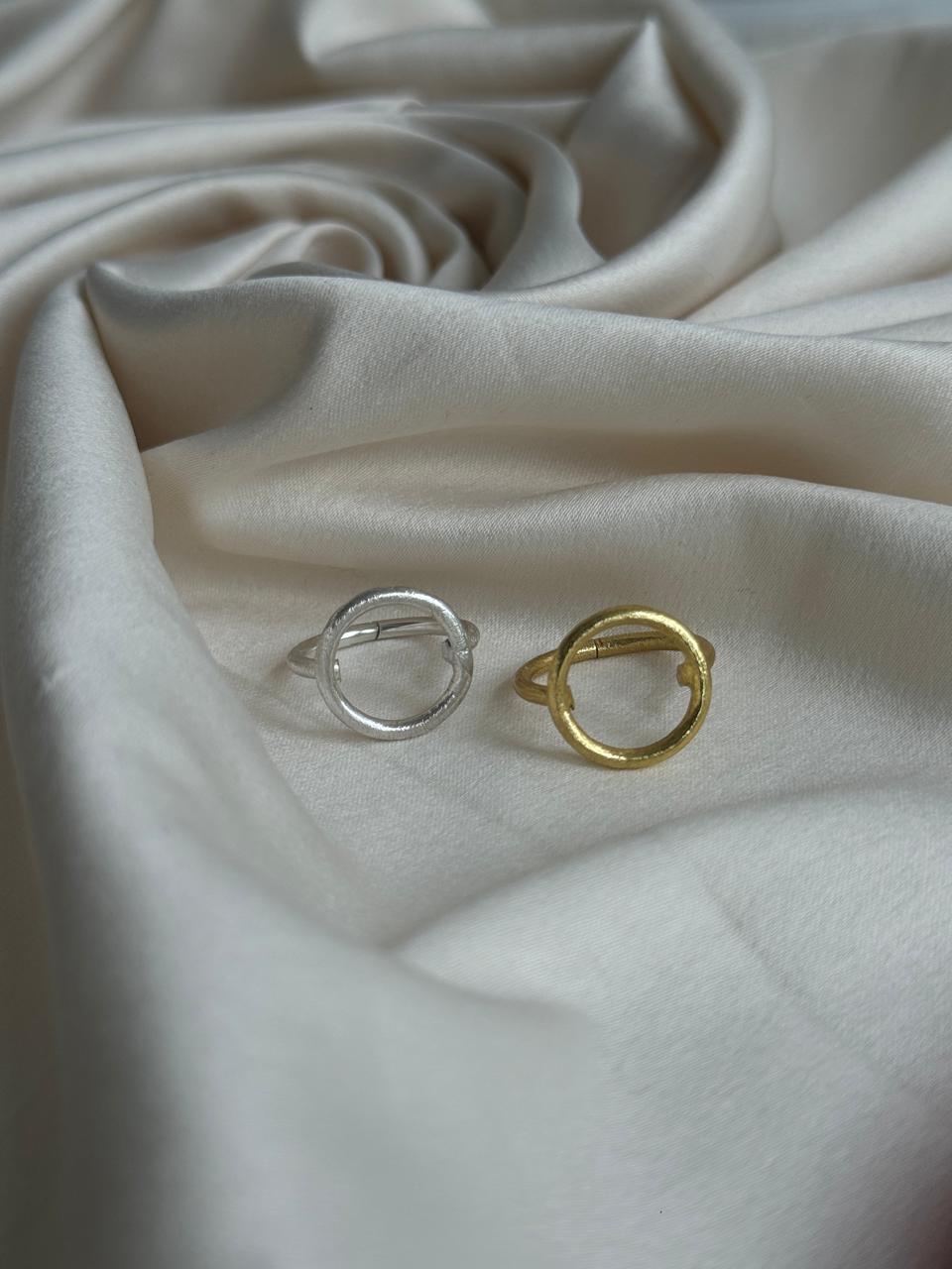 Circle Adjustable Ring Duo