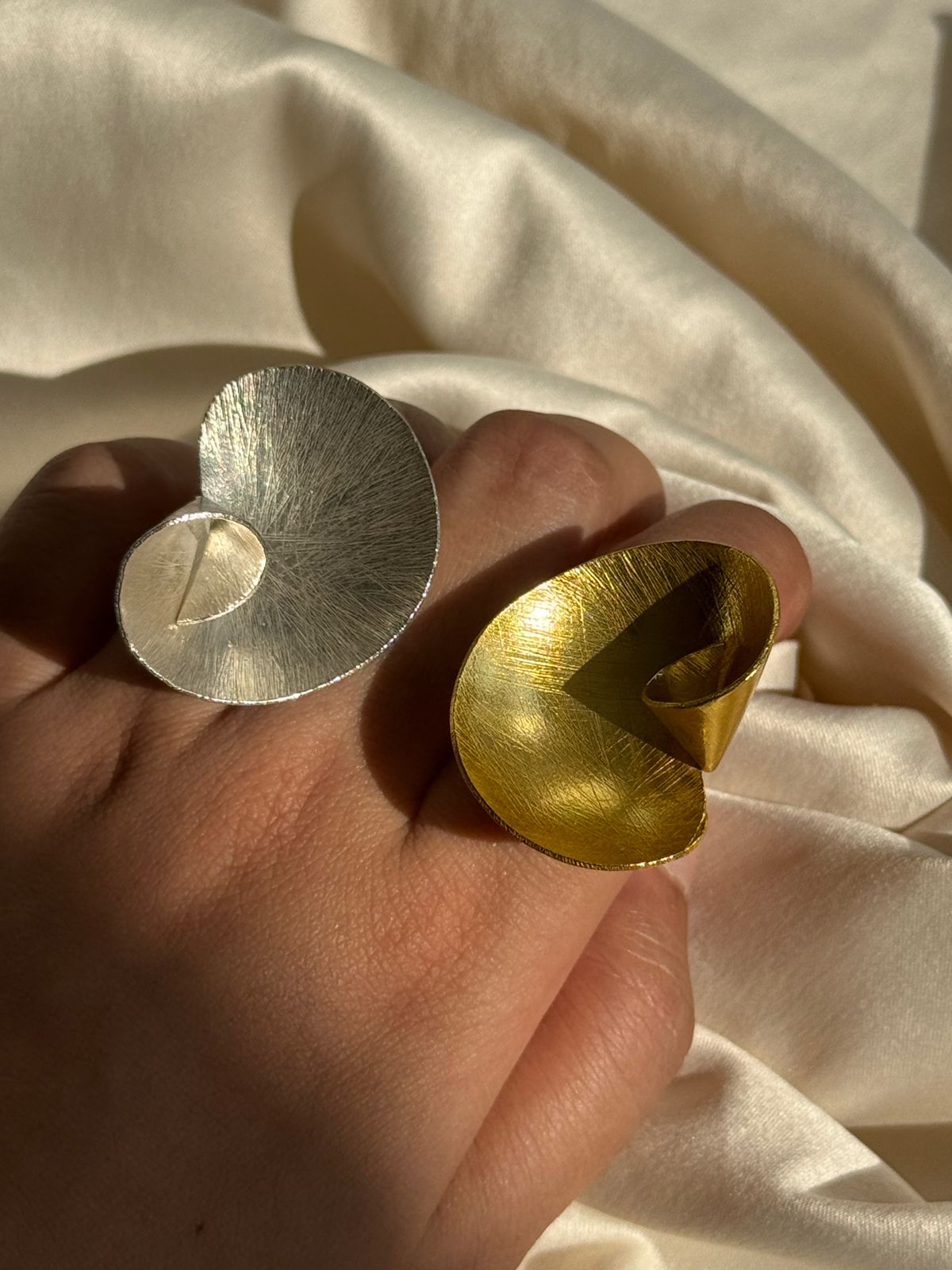 Twirl Adjustable Ring Duo